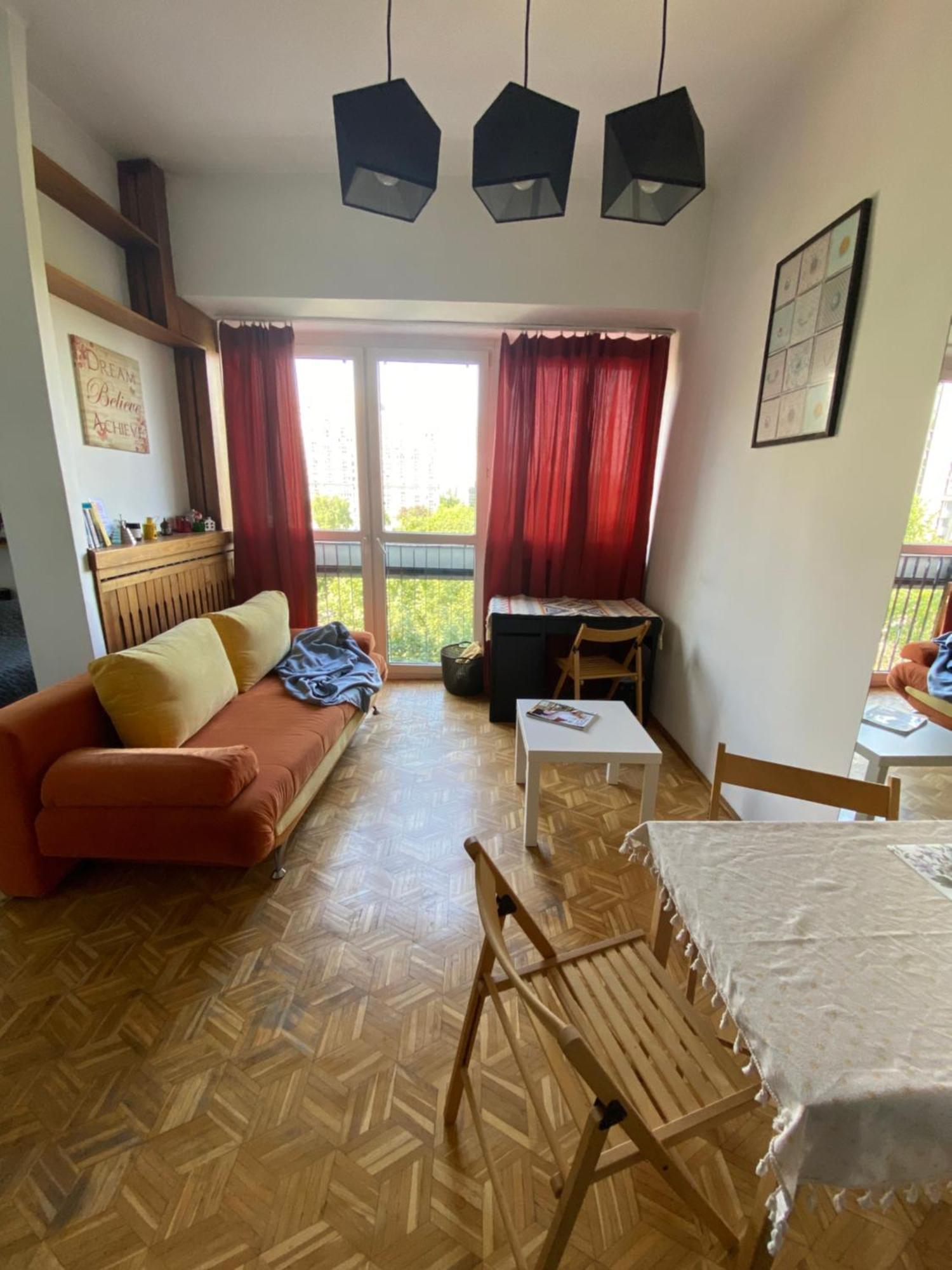 Ohmyhome - Sunny Apartment In City Center Varsóvia Exterior foto